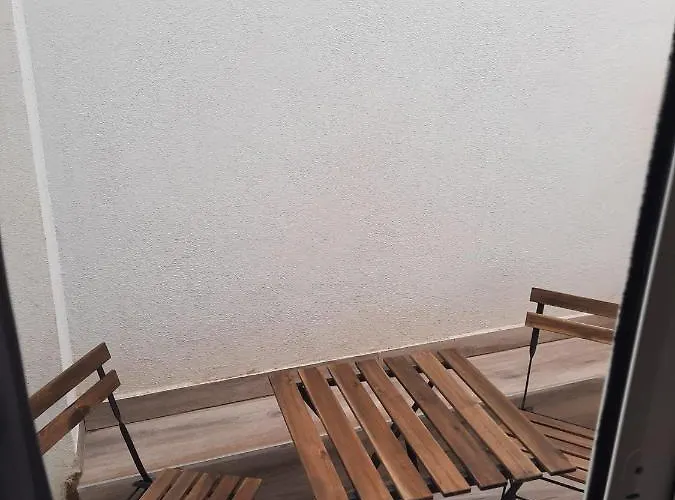 Apartaco 아파트 시체스