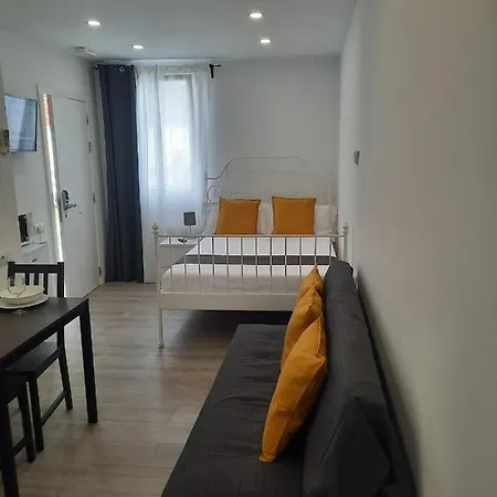 Apartaco シッチェス